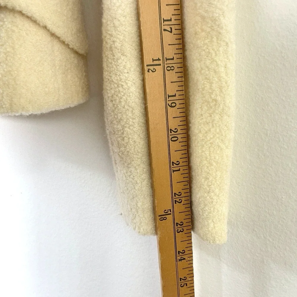 Made in Italy of Benetton Wool Blazer Sz 40 Buttercream‎ Boucle Old Money Preppy